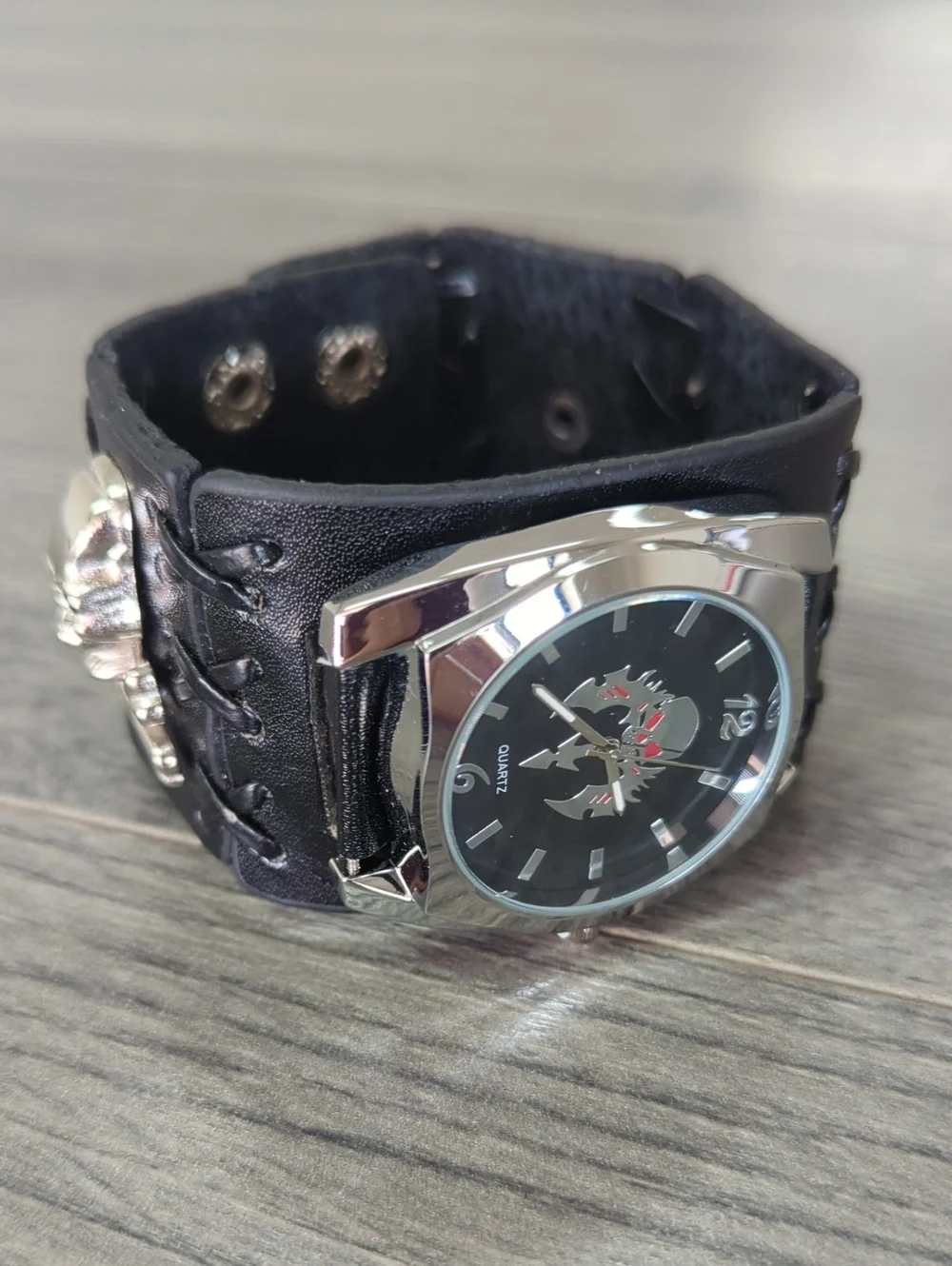 Leather Skull Unisex Wrist Watch